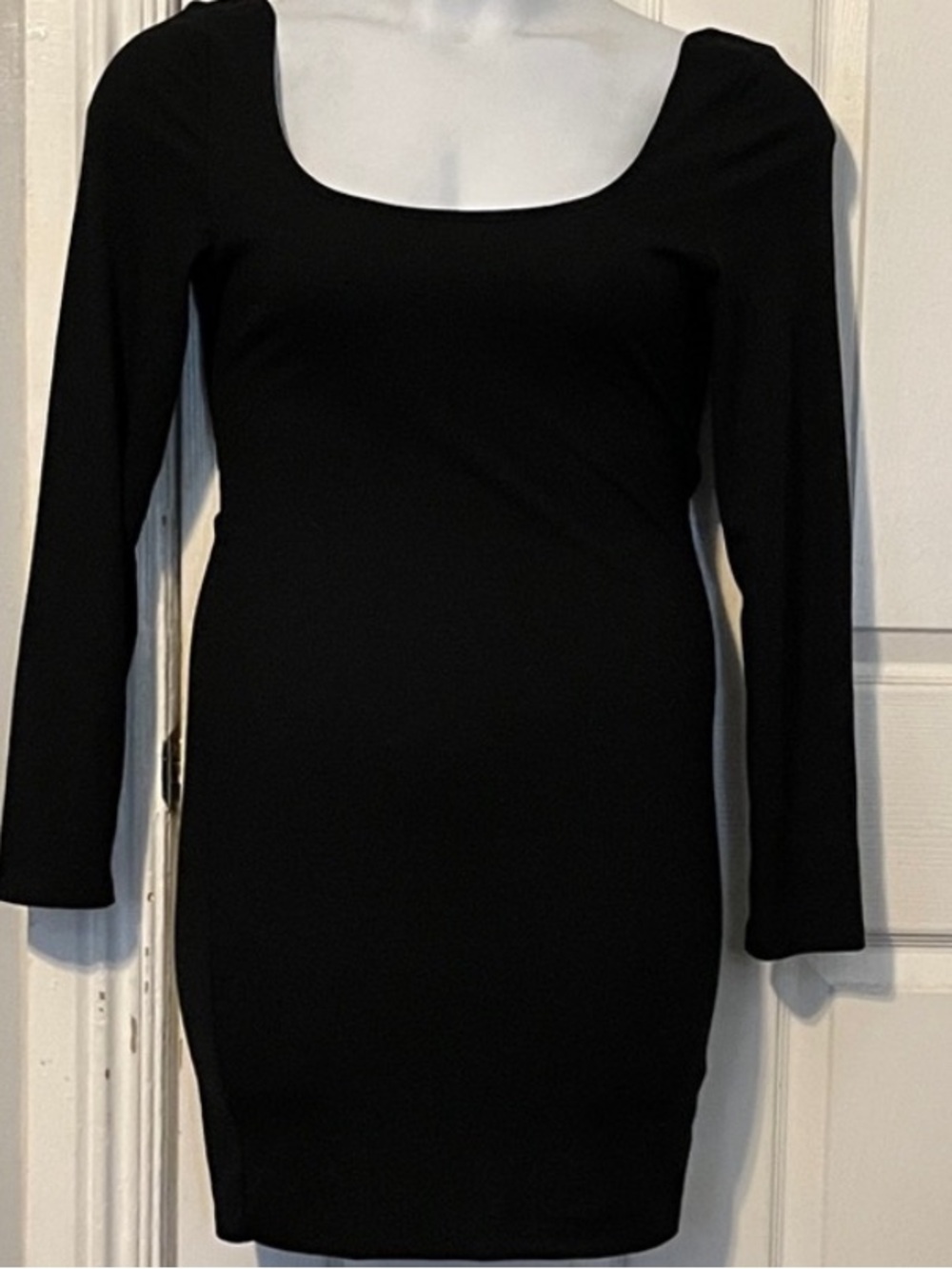NWT Love Tree Classic Black Long Sleeve Dress